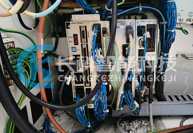 安川機器人DX100控制柜故障排查