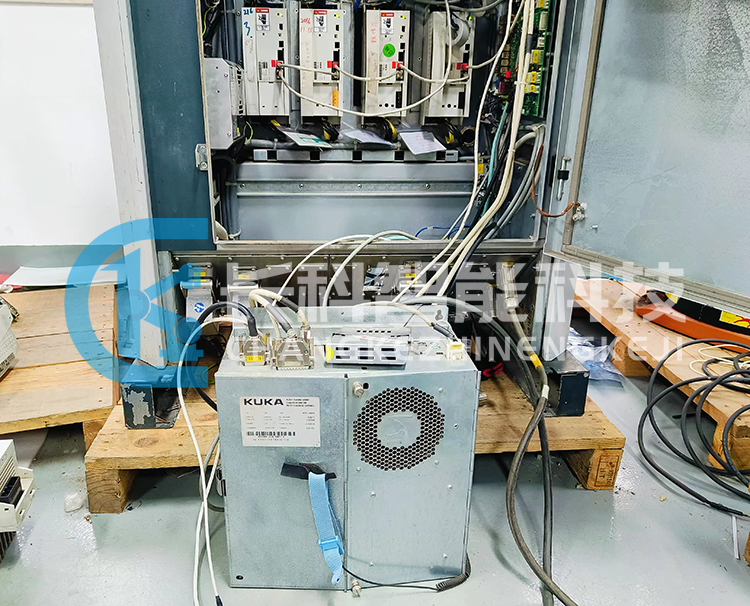 KUKA庫卡機(jī)器人KR C2控制器主機(jī)箱00-197-887